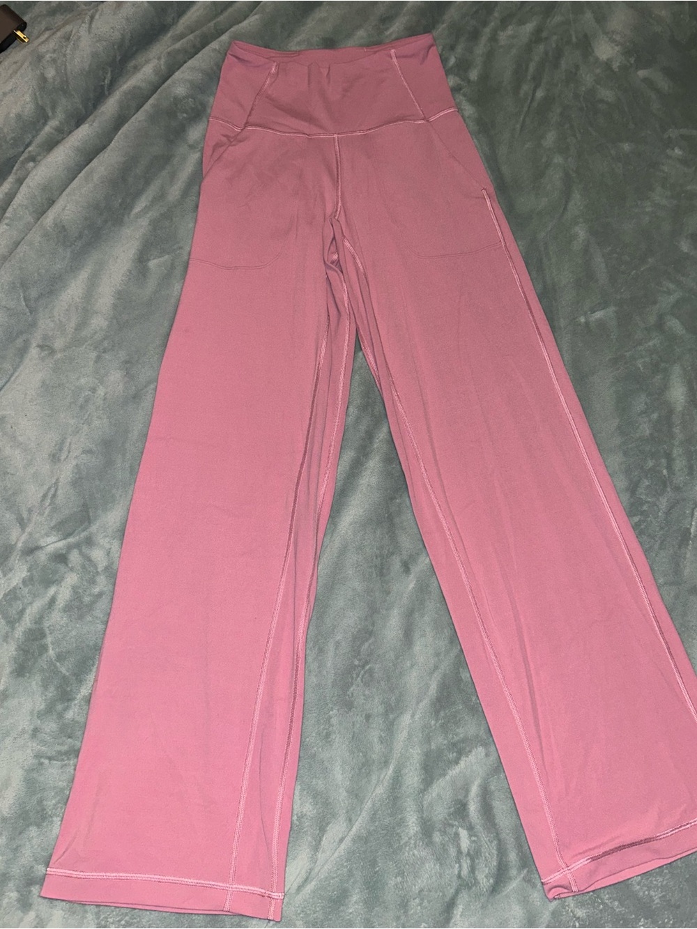 Lululemon Align High-Rise Wide Leg Pants in Velvet Dust - Picture 4 of 8